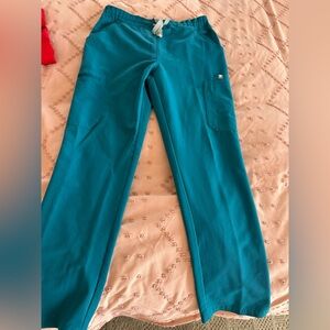 Figs petite small yola scrub bottom only